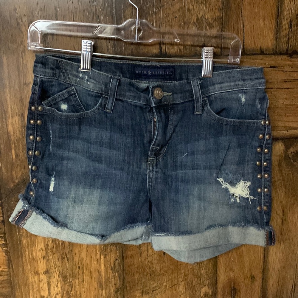 Rock & Republic Womans jean short size 8